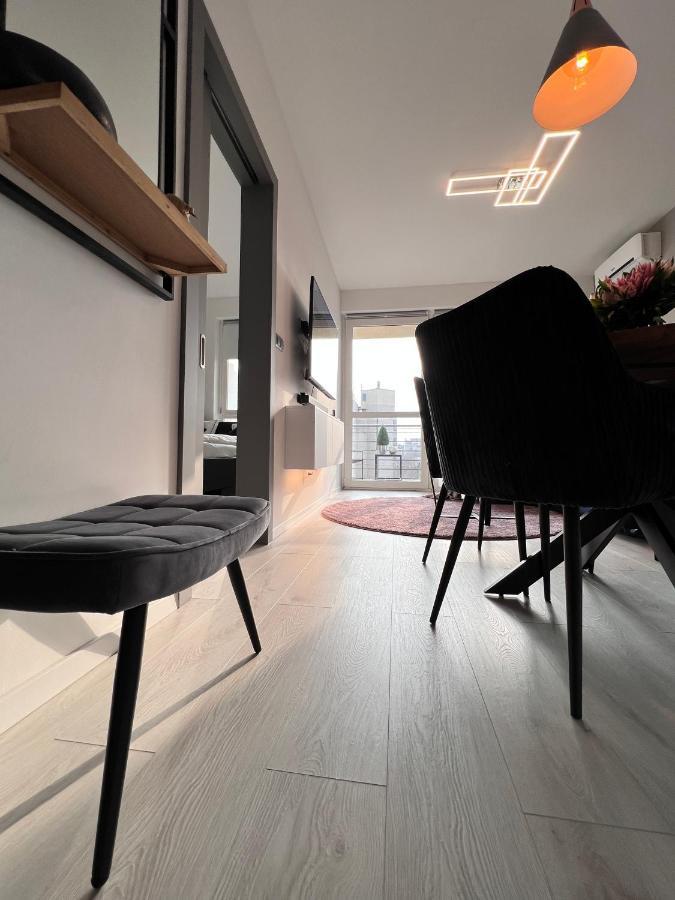 Suiteangel - Luxury Design Condo With Free Garage Budapest Eksteriør billede