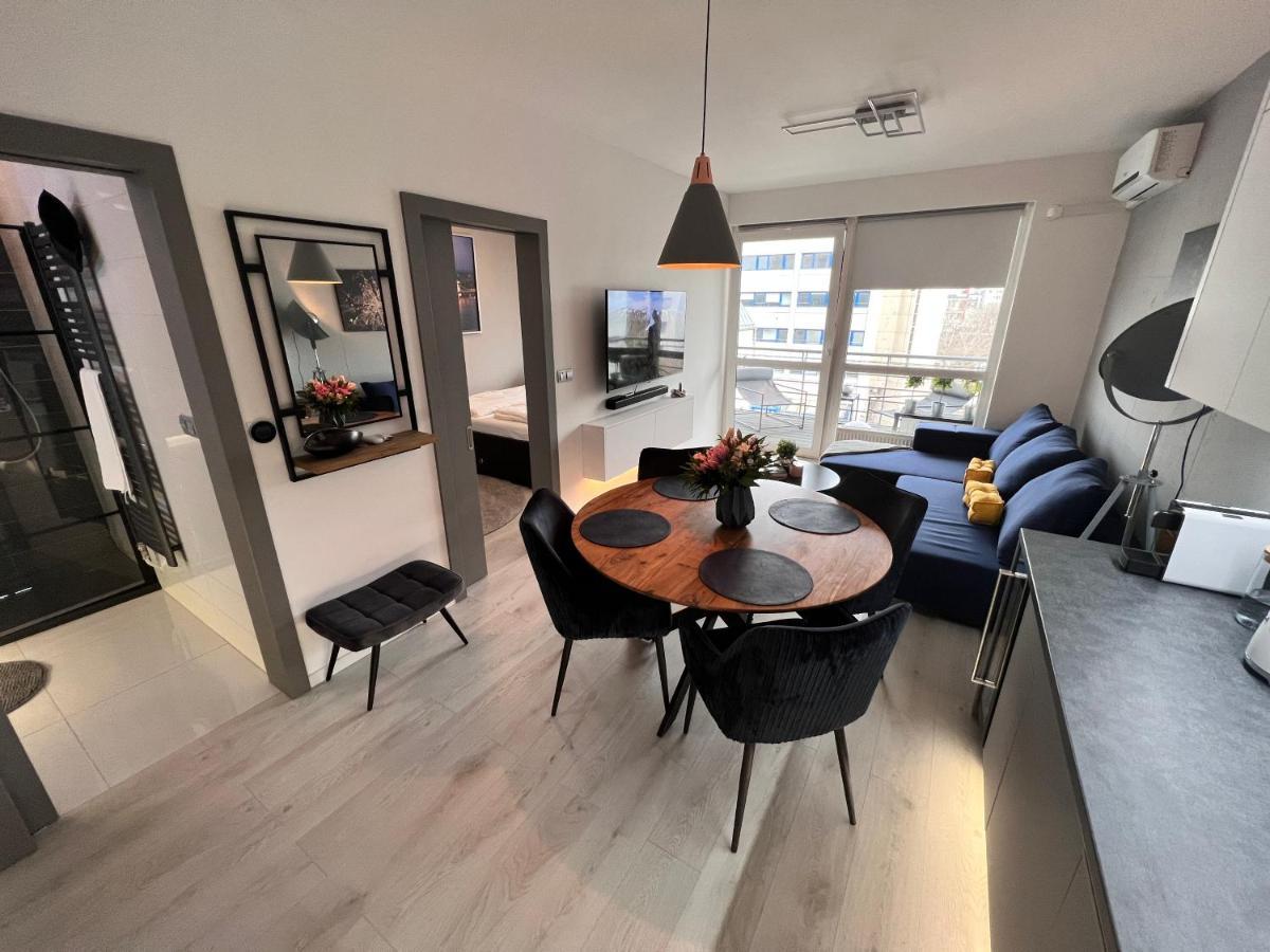 Suiteangel - Luxury Design Condo With Free Garage Budapest Eksteriør billede