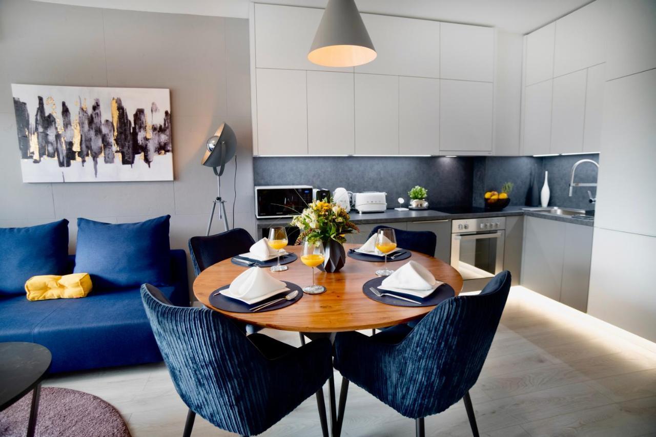 Suiteangel - Luxury Design Condo With Free Garage Budapest Eksteriør billede