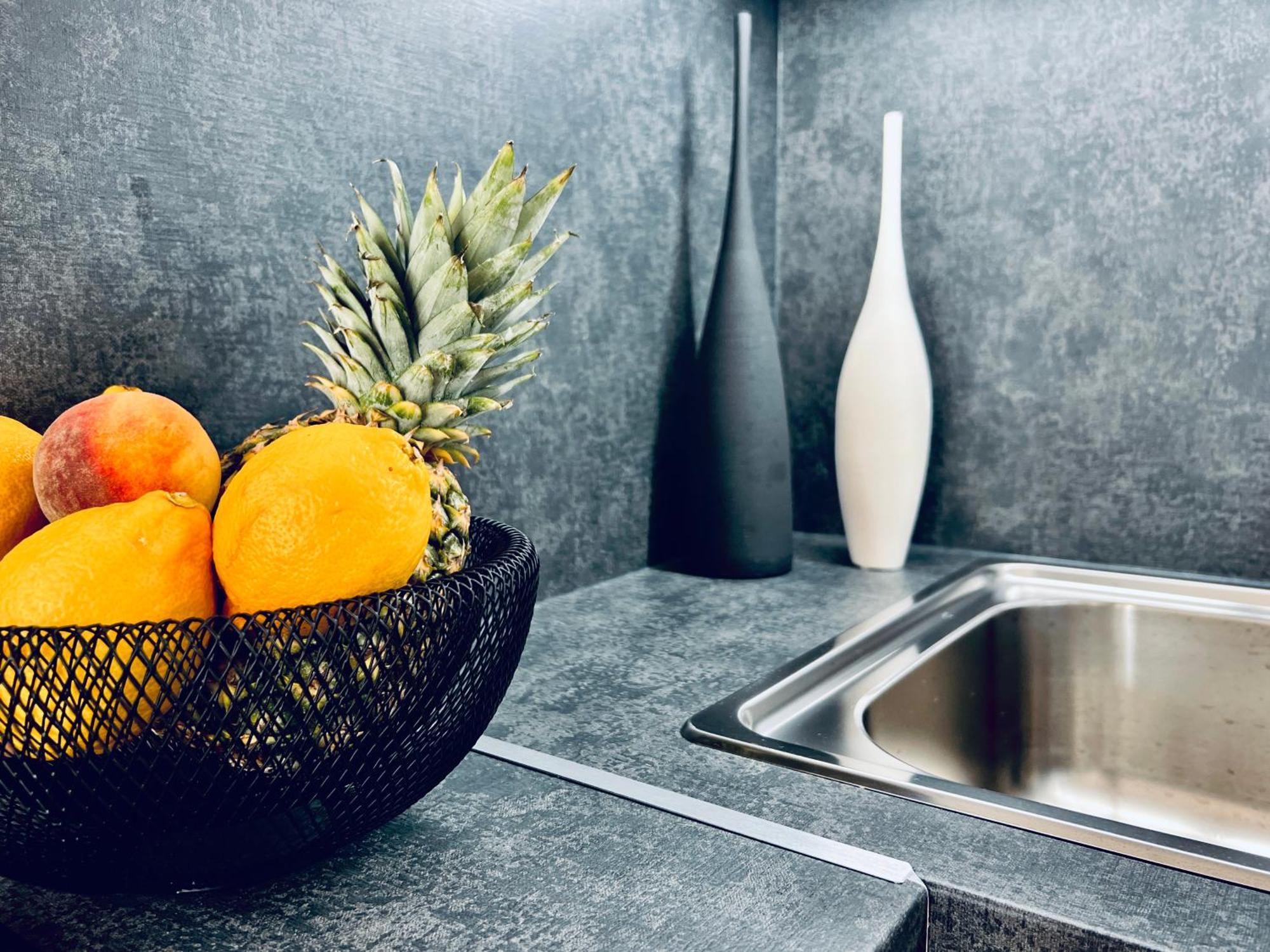 Suiteangel - Luxury Design Condo With Free Garage Budapest Eksteriør billede